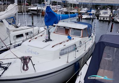 Maskot 24 Motorsailer 1978, with Buch dv 24 fersvandskølet engine, Denmark