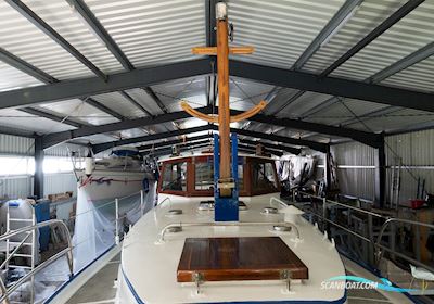 Motorsegler Motorsailer Motorsailer 1964, with Volvo Penta MD2003 engine, Germany