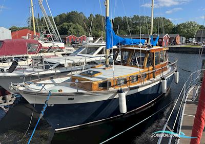 Nauticat 33 Motorsailer 1976, with Ford engine, Denmark