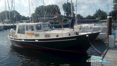 Smelne Veenje Kotter 980 Motorsailer 1976, with Peugeot Indenor engine, The Netherlands