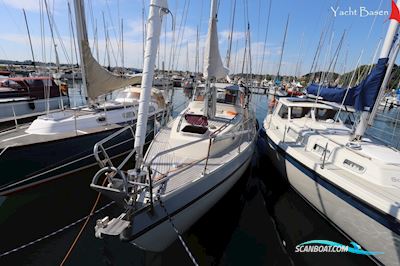 Compass 31 Motorseglar 1975, med Yanmar, 3JH5E 28
 motor, Danmark