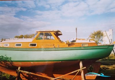 Motorketch 31 Motorseglar 1980, med Albin AD-2 motor, Danmark