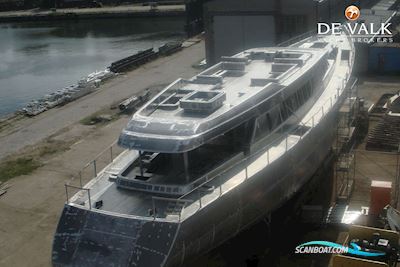 One Off 45 meter Motor Sailer Barracuda design Motorseglar 2008, med Not yet built in motor, Polen