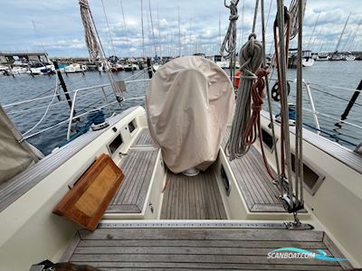 Comfortina 38 (1990) Motorsejler 1990, med Volvo Penta D1-30 motor, Danmark