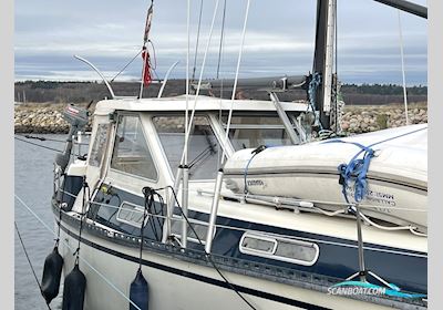 Coronet Elvstrøm 38 Motorsejler 1983, med Volvo Penta
 motor, Danmark