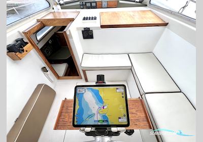 Coronet Elvstrøm 38 Motorsejler 1983, med Volvo Penta
 motor, Danmark