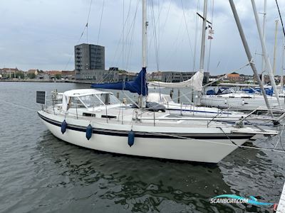 Finnsailer 34 Motorsejler 1979, med Perkins
 motor, Danmark