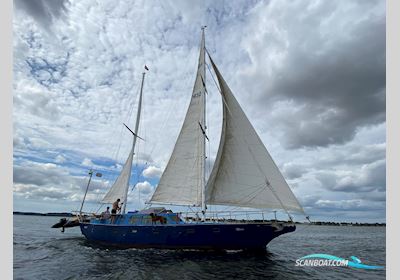 Ketch World Cruiser 51 Motorsejler 1983, med Yanmar
 motor, Danmark