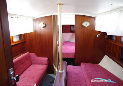 LM 27 Motorzeiler 1980, met MD 11 C motor, Sweden