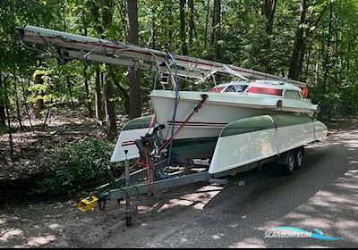 Dragonfly 800 Swing Wing Multi hull boat 1991, with Tohatsu engine, The Netherlands