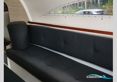 Dragonfly Dragonfly 28 Sport Multi hull boat 2010, with Honda engine, Sweden