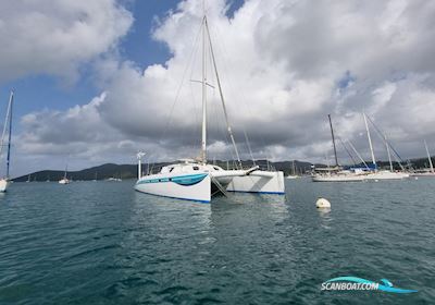 Ksenia 149 Multi hull boat 2010, with Two Craftsman CM4.42hp engine, Martinique