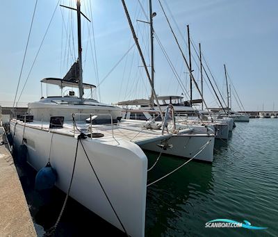 Lagoon 52 F Multi hull boat 2014, with Yanmar 4JH4TE engine, Spain