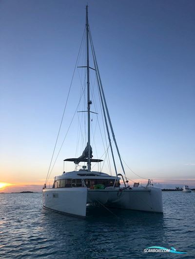 Lagoon 52 F Multi hull boat 2014, with Yanmar 4JH4TE engine, Spain