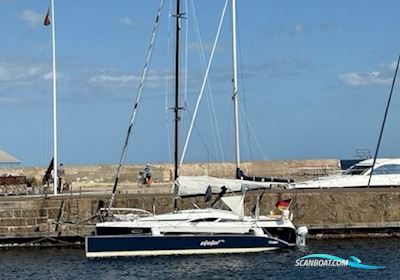 Dragonfly 28 Sport Multihull boten 2013, met Hoda motor, Duitsland