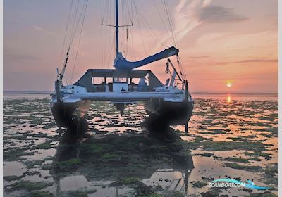 Rhebergen Havkat 31 Multihull boten 1992, met Honda 15BF motor, The Netherlands