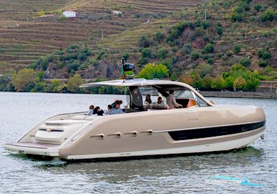 Invictus TT460 Powerboat 2022, with Volvo Penta D8 Ips-800 engine, Portugal