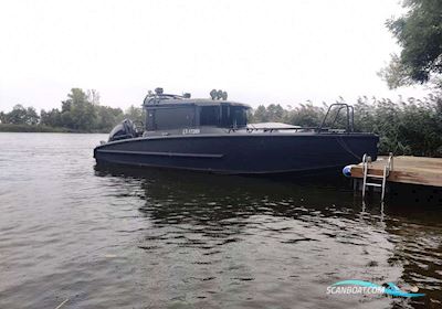 XO240 RS Cabin Powerboat 2016, with Evinrude engine, Litauen