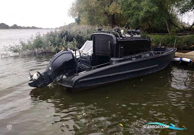 XO240 RS Cabin Powerboat 2016, with Evinrude engine, Litauen