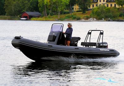 Brig 570 Navigator Rubberboten en ribs 2016, met Evinrude motor, Sweden