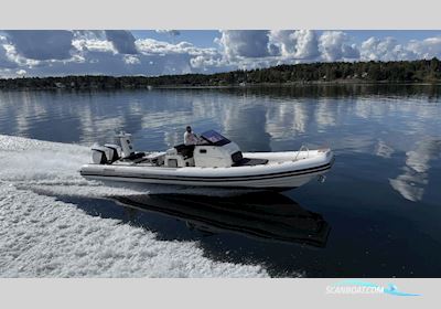 Brig Eagle 10 Rubberboten en ribs 2018, met 2x Evinrude 300 G2 Ca, 170h motor, Sweden