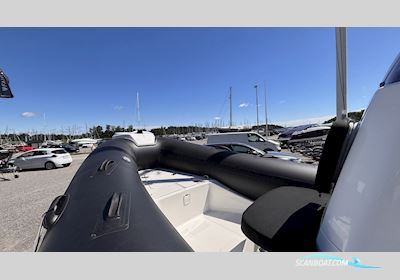 Brig Eagle 580 Rubberboten en ribs 2016, met 115 hk Evinrude motor, Sweden