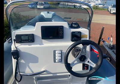Brig Ribs Navigator 570 Rubberboten en ribs 2021, met Suzuki motor, United Kingdom