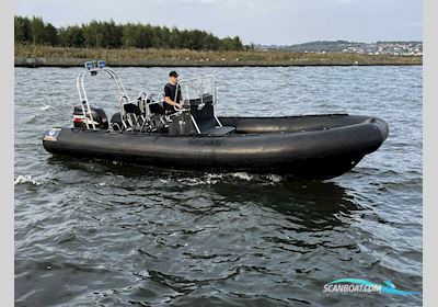 Capelli 7,5 Rib Med 300 hk Rubberboten en ribs 2007, met Suzuki motor, Denemarken