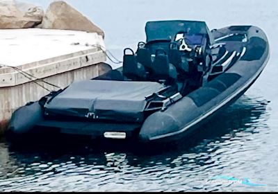 Fugu 29 Rubberboten en ribs 2022, met Mercruiser 8,2 L V8 430 hp motor, Sweden