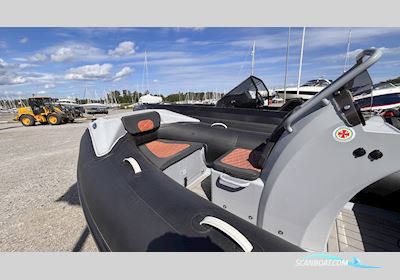 Highfield SP 390 Rubberboten en ribs 2021, met Suzuki 60 hk motor, Sweden