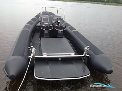 Parker 750 Rubberboten en ribs 2007, met Mercruiser motor, The Netherlands