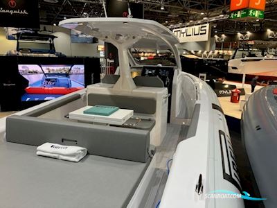 Pirelli 35 Demo 2025 - Special Offer! Rubberboten en ribs 2025, met  Mercury Marine, is Een Toonaangevende Naam in de Maritieme Industrie, Bekend om Betrouwbare Buitenboordmotoren en Scheepsaandrijfsystemen. Met Een s motor, The Netherlands