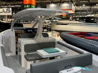 Pirelli 35 Demo 2025 - Special Offer! Rubberboten en ribs 2025, met  Mercury Marine, is Een Toonaangevende Naam in de Maritieme Industrie, Bekend om Betrouwbare Buitenboordmotoren en Scheepsaandrijfsystemen. Met Een s motor, The Netherlands