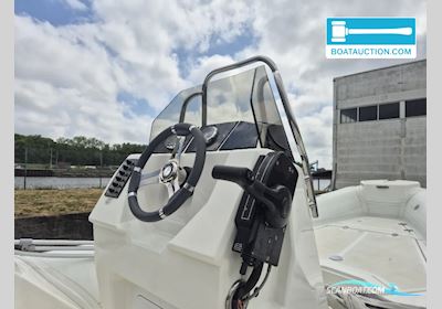 Saverboat 580MG Rubberboten en ribs 2017, met Mercury motor, België