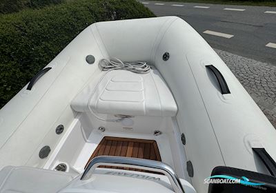 Williams 345 Rubberboten en ribs 2021, met BRP Rotax Ace 903 – 90hp motor, Denemarken