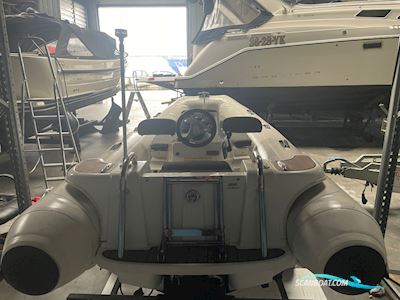 Williams 385 Turbojet Rubberboten en ribs 2013, met Weber motor, The Netherlands