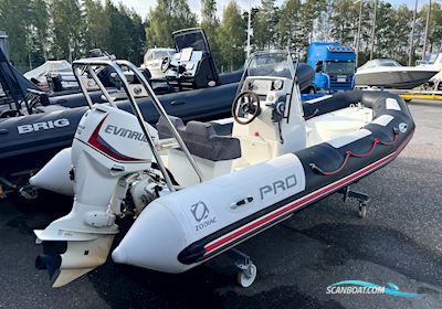 Zodiac 550 Pro Special Edition Rubberboten en ribs 2014, met Evinrude 75hk, uppgraderad med mjukvara till 90hk motor, Sweden