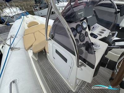 Zodiac Medline Iii Rib Rubberboten en ribs 2008, met Yamaha motor, United Kingdom