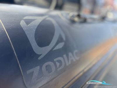 Zodiac Pro 5.5 Rib Rubberboten en ribs 2022, met Mercury motor, United Kingdom