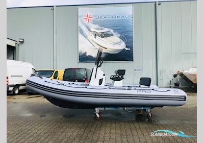 Zodiac Pro 5.5 Rubberboten en ribs 2024, met Suzuki 140pk motor, The Netherlands