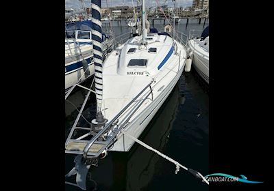 Bavaria 38 Holiday Sailing boat 1998, with Volvo MD 2030
 engine, Sweden