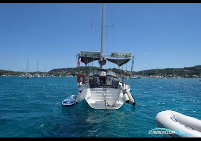 Beneteau First 35S5 Sailing boat 1988, with Volvo Penta  18 cv engine, Martinique