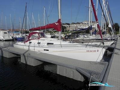 Beneteau Oceanis 311 Clipper Sailing boat 1999, with Volvo Penta engine, The Netherlands
