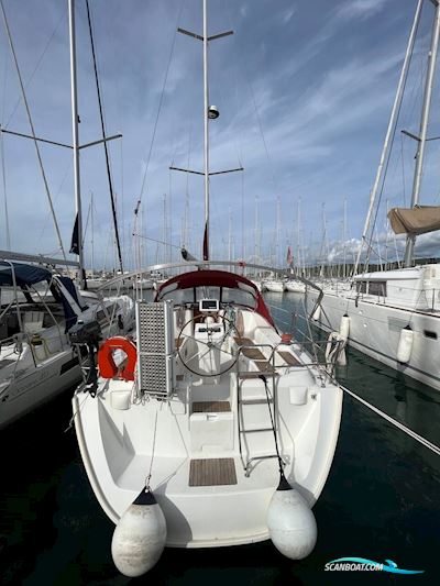 Beneteau Oceanis 393 Clipper Sailing boat 2002, The Netherlands