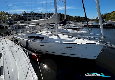 Beneteau Oceanis 40 Sailing boat 2011, with Yanmar engine, Sweden