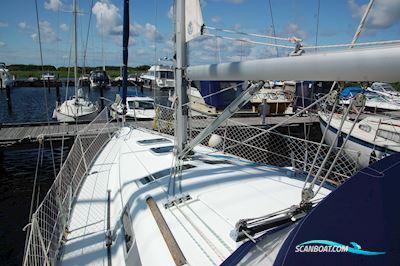 Beneteau Oceanis Clipper 323 Sailing boat 2006, with Yanmar engine, Sweden