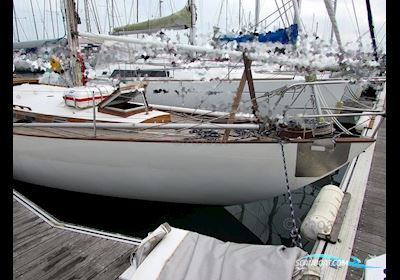 Cmn Mai-CA A Voute Sailing boat 1962, with Volvo engine, France