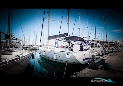 Dufour 445 Grand Large Sailing boat 2013, with 
            Volvo Penta D2-75F
 engine, Spain