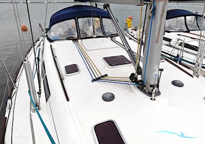 Dufour 455 Grand Large Sailing boat 2005, with Volvo Penta D2-75F engine, Finland