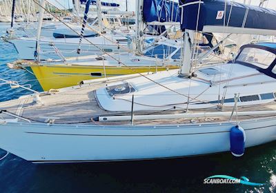 Grand-Soleil 37 Sailing boat 2002, with Yanmar 3JH3EL engine, Martinique